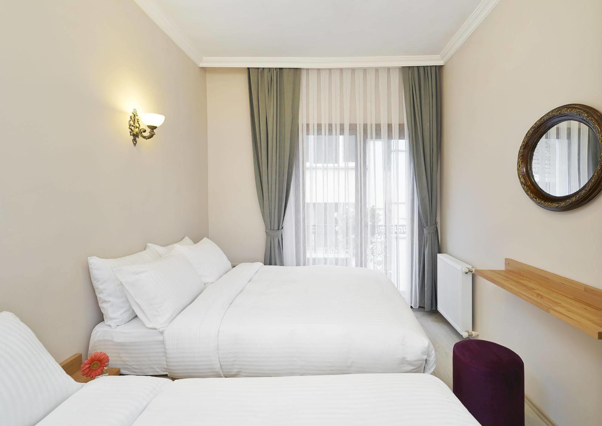 Euroistanbul Hotel ภายนอก รูปภาพ